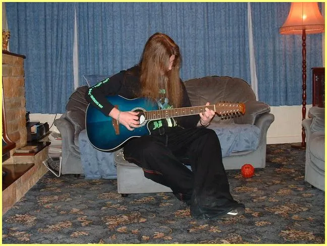 Ovation CC045 Celebrity 12 -S