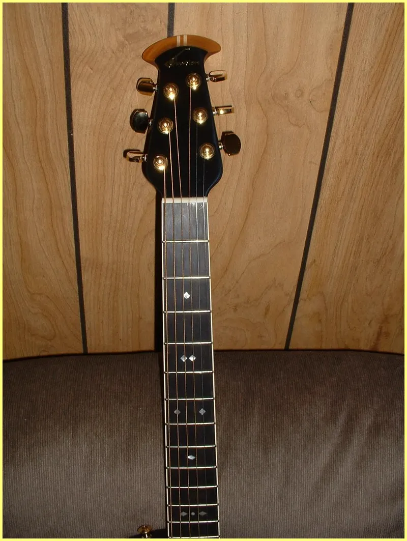 Ovation 1867-5 Legend