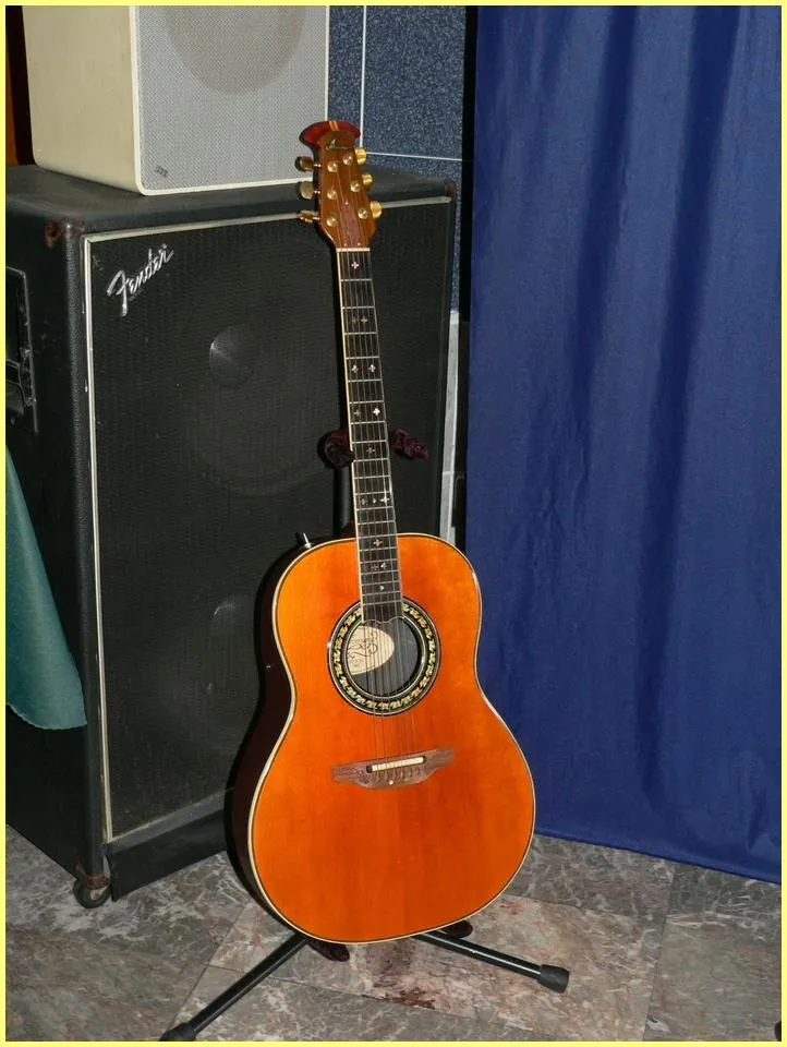 Ovation 1657-7 Anniversary