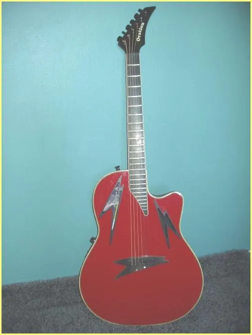 Ovation Thunderbolt TB01 Red