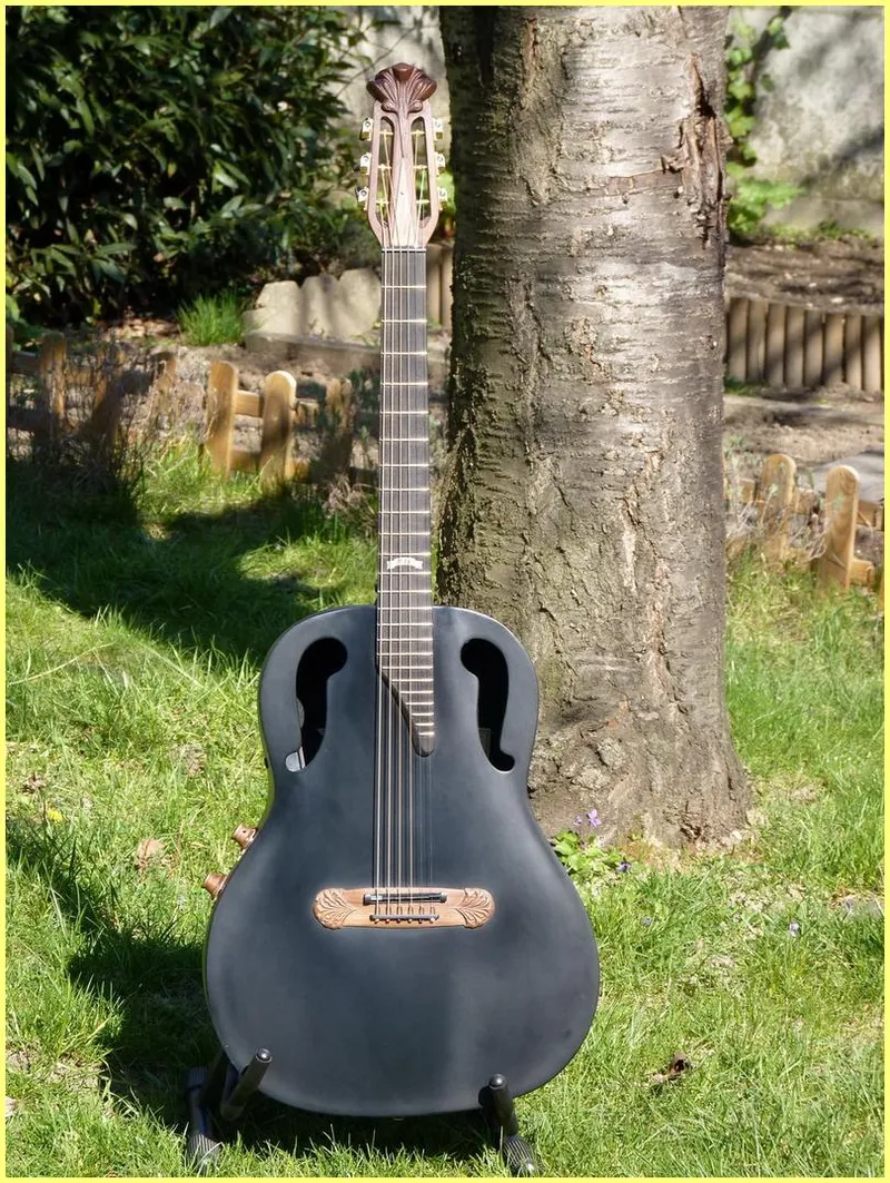 Adamas Prototype #11 "F Holes"