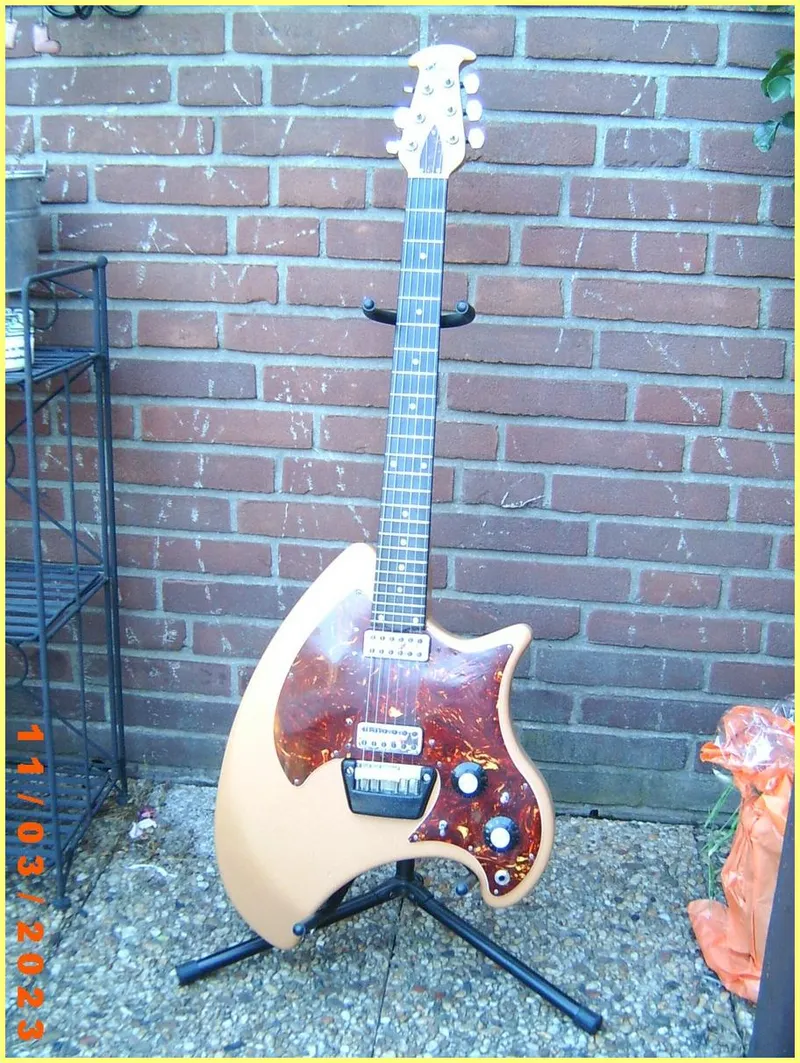 Ovation 1251 Tan Breadwinner