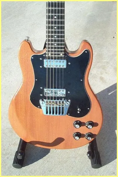Ovation 1281 Preacher Mahogany