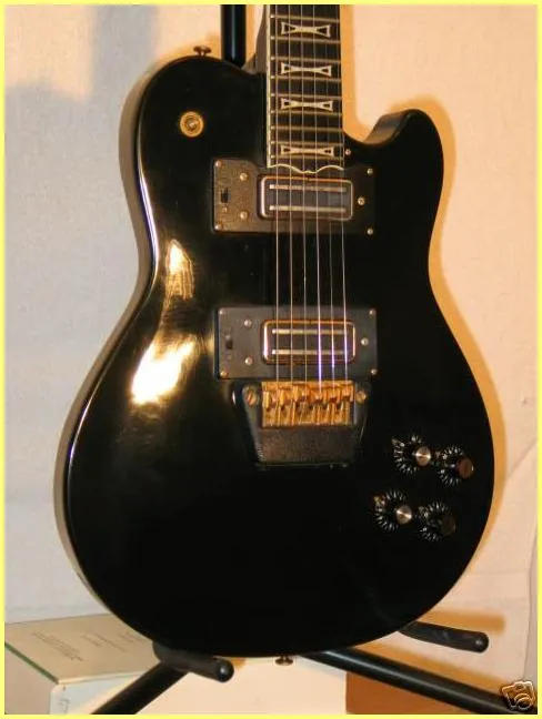 Ovation UK II Black