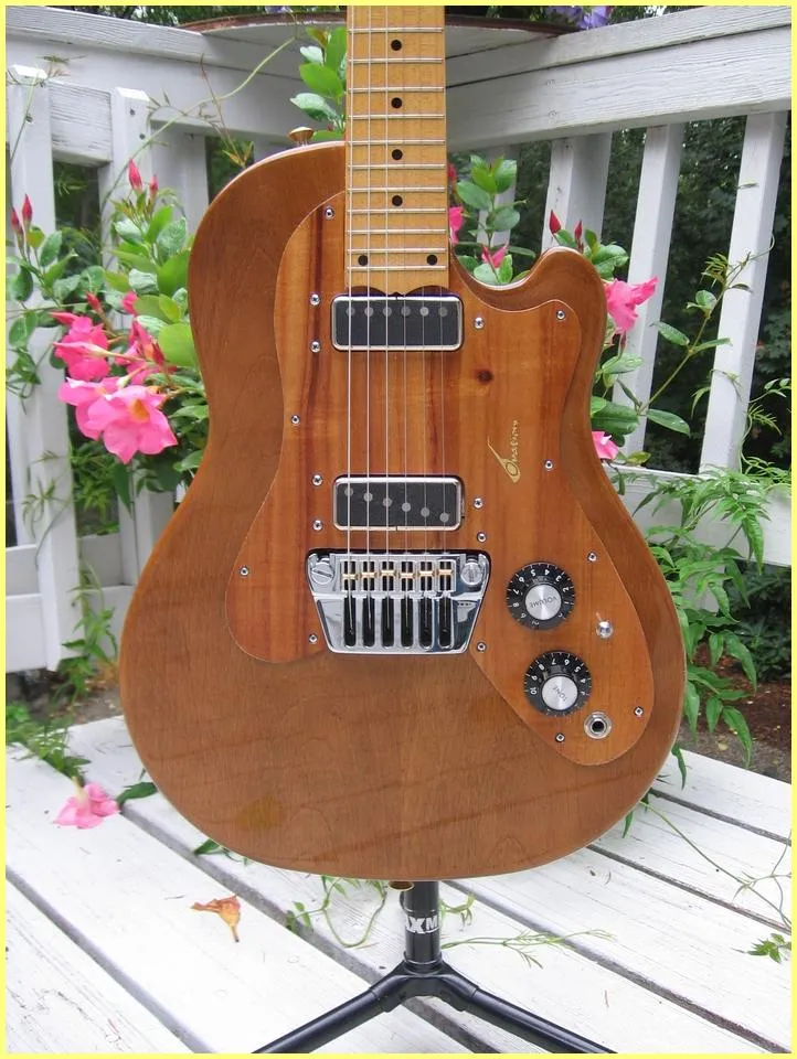 Ovation 1271 Custom Viper