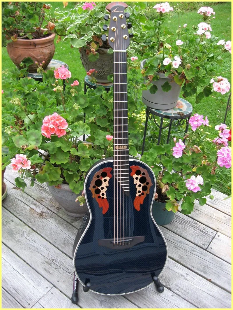 Ovation Adamas Custom Parlor