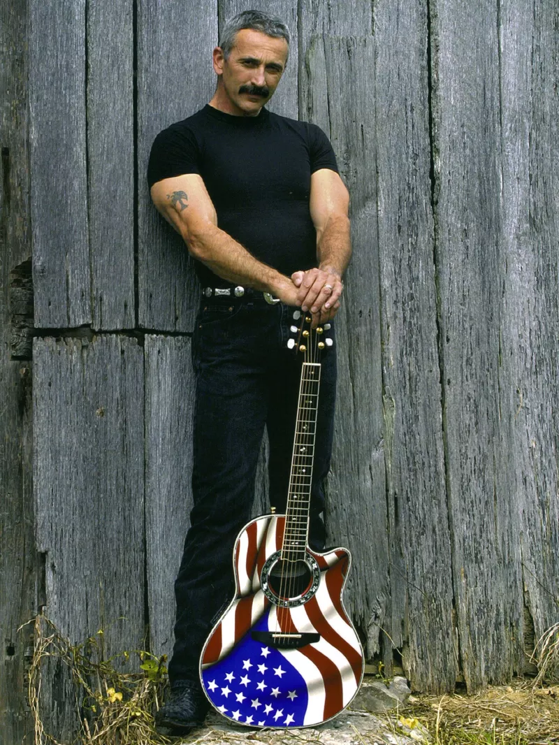 Aaron Tippin