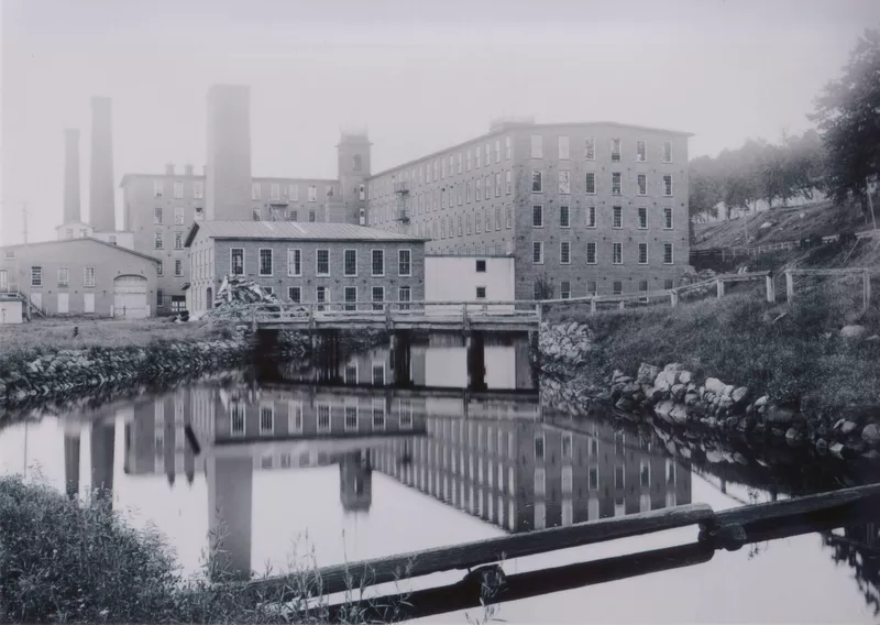 Ovation Factory Historic Photos from 1910's